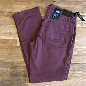 Paige Denim Japanese Twill Pants in Canyon Red - Size 36